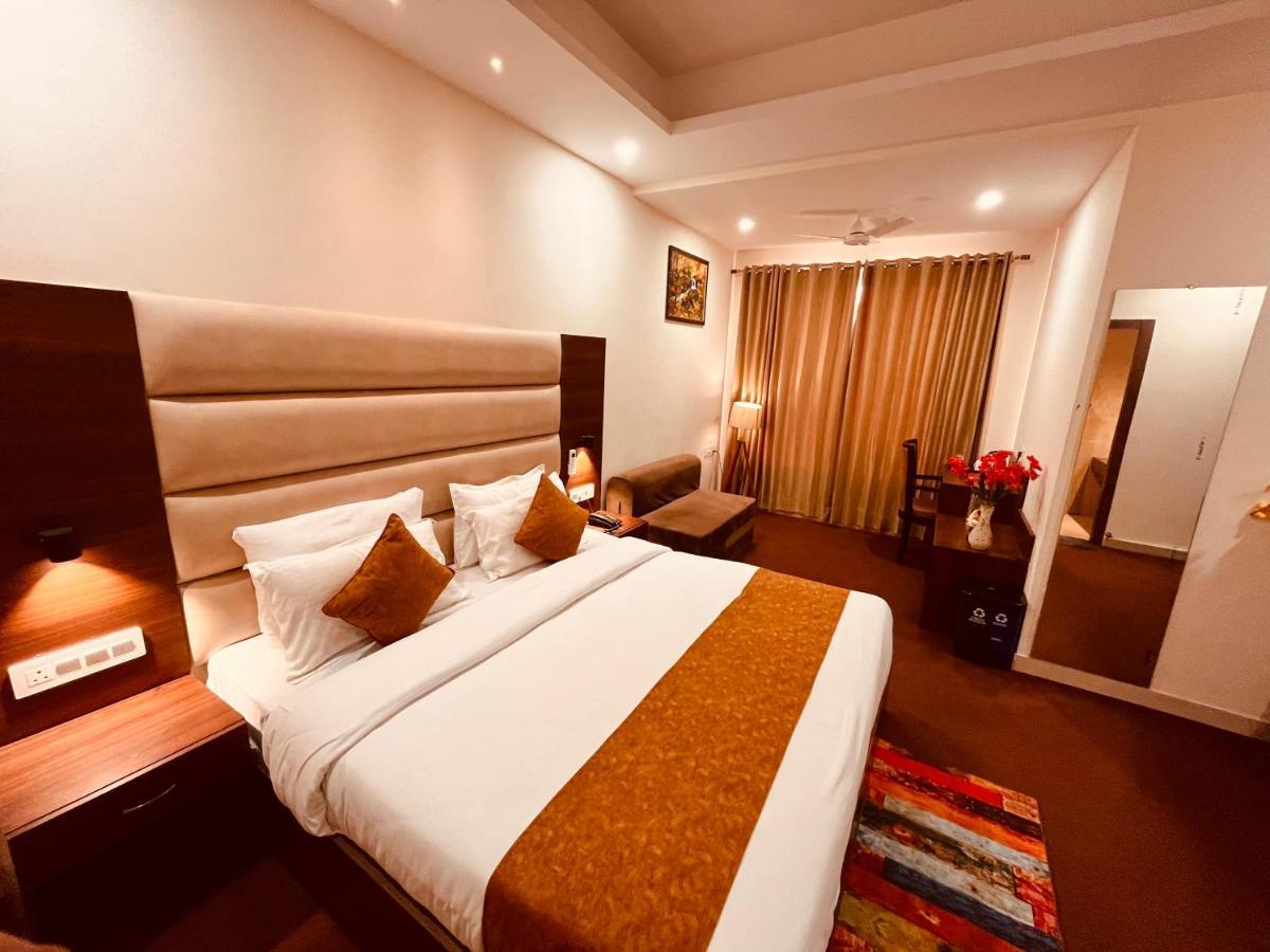 Hotel Olive Inn, Haridwār Exteriér fotografie